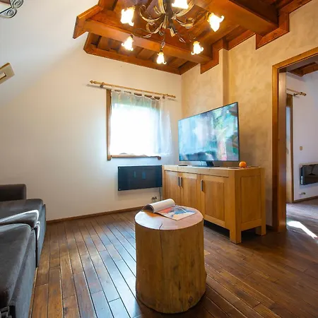 Guest house Platanus By Pieris