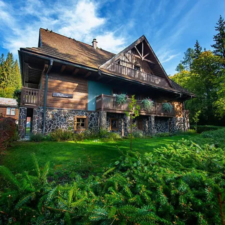 Guest house Platanus By Pieris